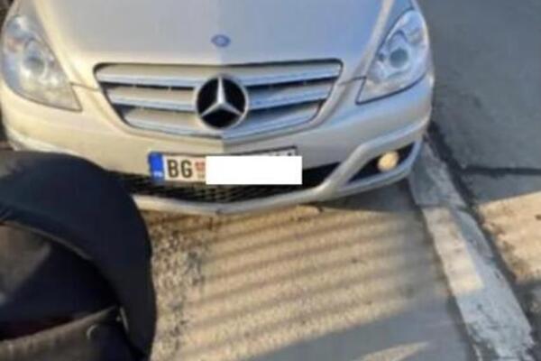"TOLIKI BEZOBRAZLUK NISAM VIDELA U ŽIVOTU, POGOTOVO OD ŽENE": Majka sa bebom nije imala kud zbog BAHATOG PARKIRANJA