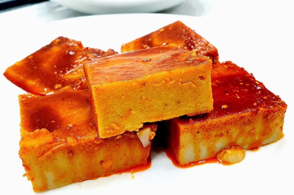 RETKO KOJA DOMAĆICA ZNA OVAJ STARINSKI RECEPT ZA POSNE PIHTIJE: Ukus je savršen, a za to je zaslužna OVA namirnica