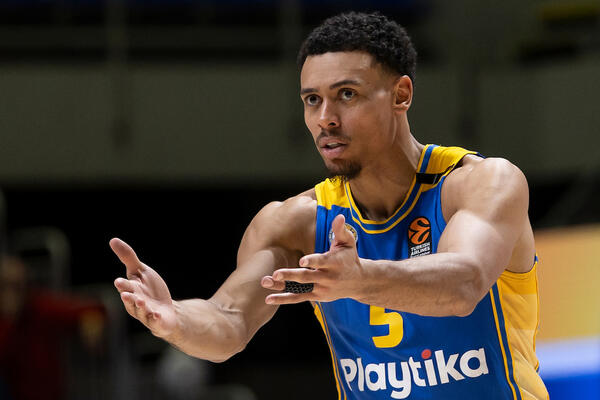 MAKABI OSTAO BEZ JEDNOG OD NAJBOLJIH: Spakovao Zvezdi 22 poena, pa se povredio!