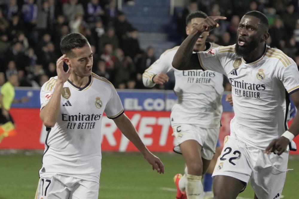 REAL IZBIO NA VRH U 92. MINUTU: Madriđani slavili sa igračem manje, Vaskes je JUNAK! Nastasić dao gol (VIDEO)