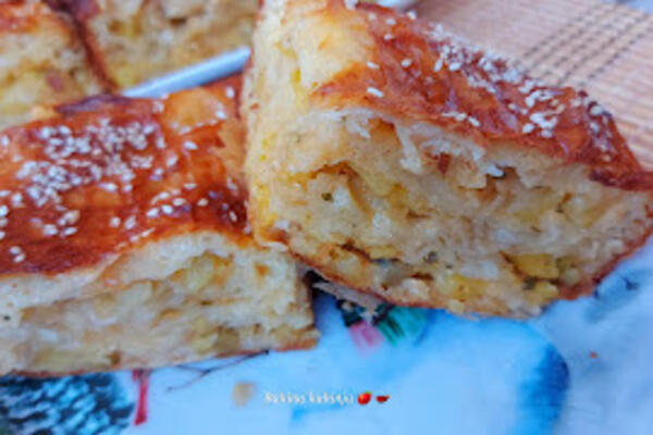 BAKIN RECEPT ZA NAJSOČNIJU PITU KROMPIRUŠU KOJU STE DO SADA PROBALI: Tajna je u OVOM PREMAZU, to joj daje MEKOĆU