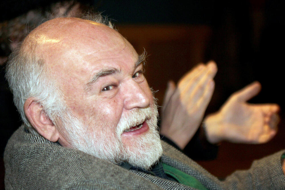 MALO LJUDI ZNA DA JE OVAJ POZNATI SRBIN SIN ALEKSANDRA BERČEKA: Bićete u ČUDU kada ovo budete saznali