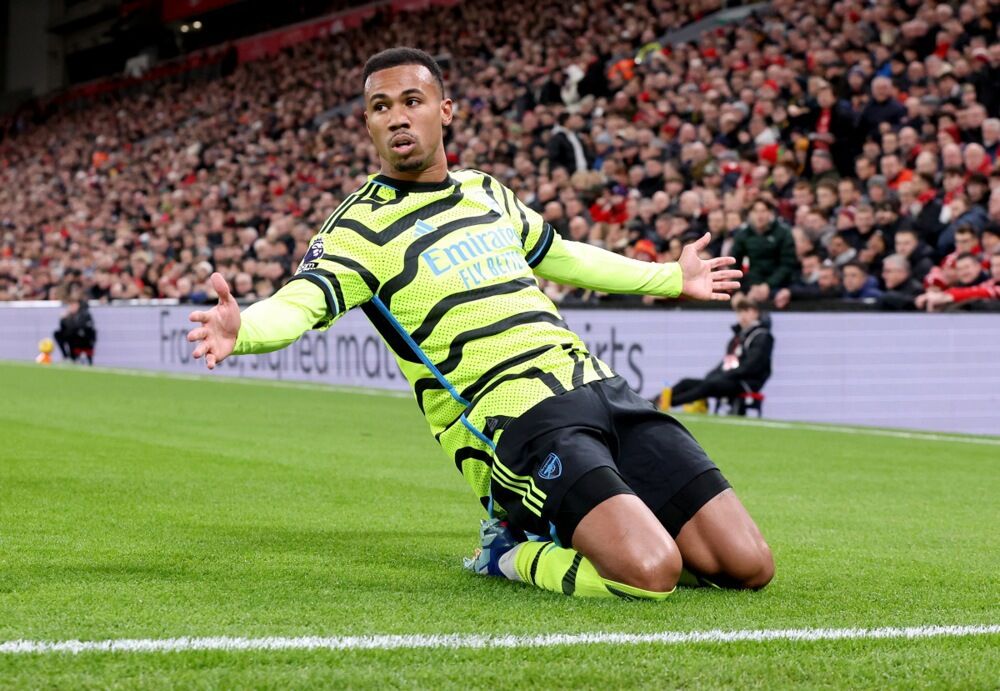 Gabrijel slavi gol na Enfildu