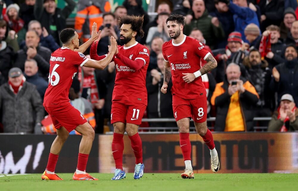 Slavlje Mohameda Salaha sa saigračima