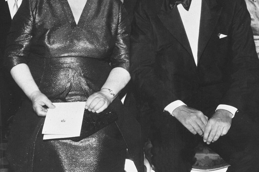 ONA JE UVELA FUNKCIJU PRVE DAME, BILA JE I UČITELJ MUĐU PREDSEDNIKU: Evo ko je bila Nina Hruščova