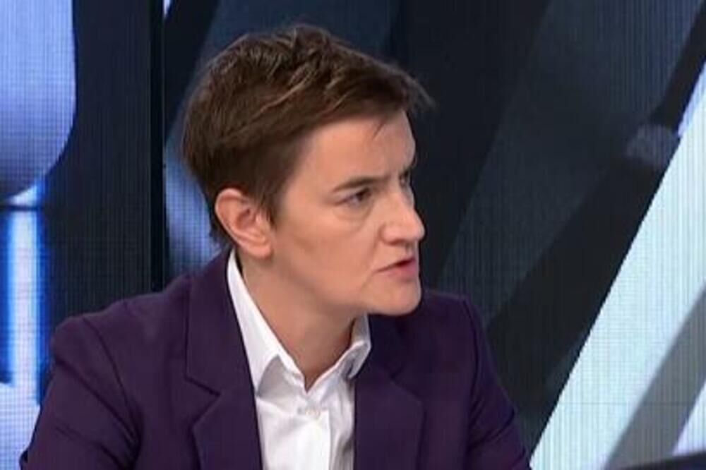 Brnabić je rekla da je svaki pokušaj upada u institucije dramatičan