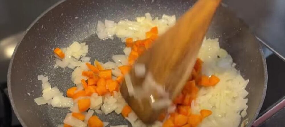 Dinstanje l,uka i šargarepe