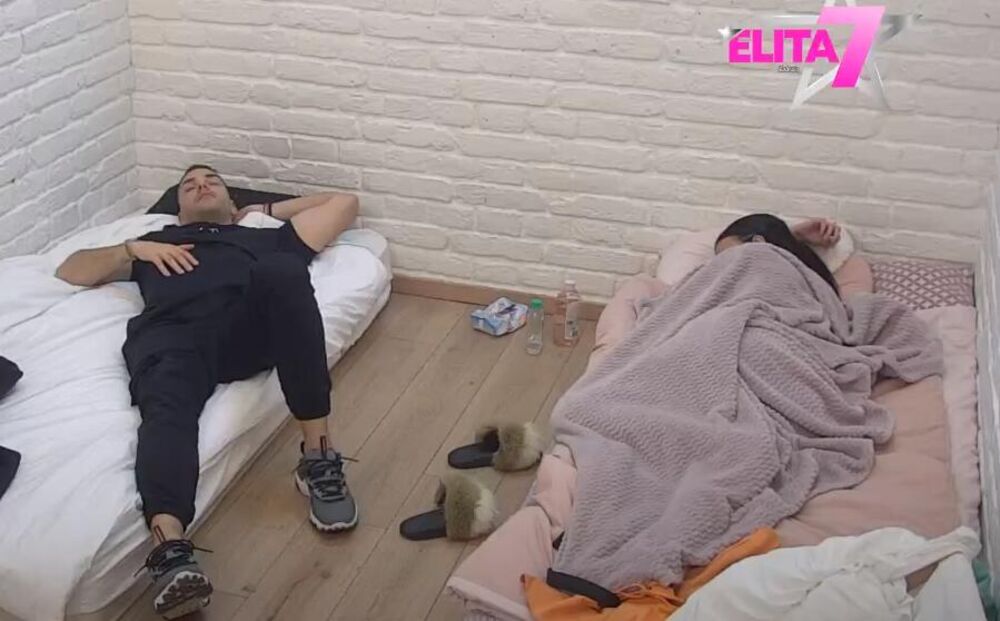 Anđelo hoće da prekine kontakt sa Anitom