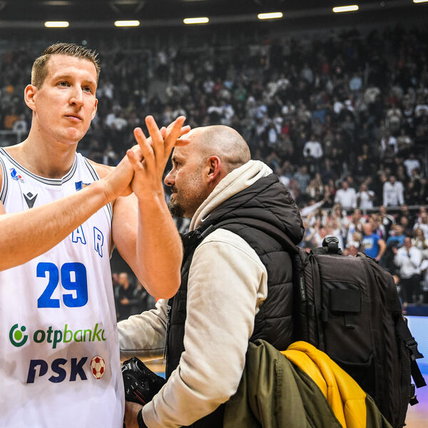 Dvostruki MVP objavio knjigu Adolfa Hitlera, a onda sve hitno obrisao i oglasio se (Foto)