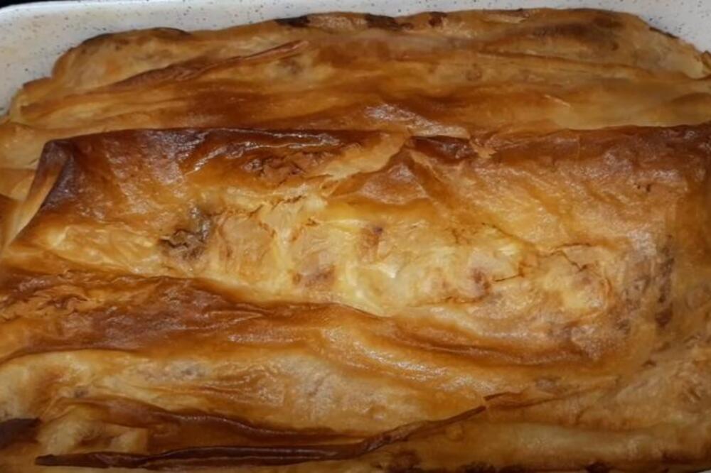 PITA GUŽVARA SA SIROM KAO IZ BAKINOG SMEDEREVCA: Najukusnija, a sastojci jeftini - recept samo za poželeti
