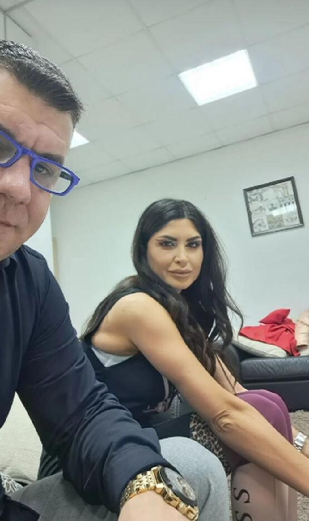 Bračni par spreman za ulazak