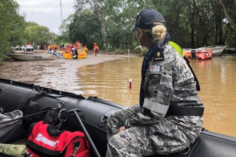 STRAŠNA OLUJČINA OKOVALA AUSTRALIJU, IMA POGINULIH: 100.000 domova ostalo BEZ STRUJE, a stiže još JAČE NEVREME...