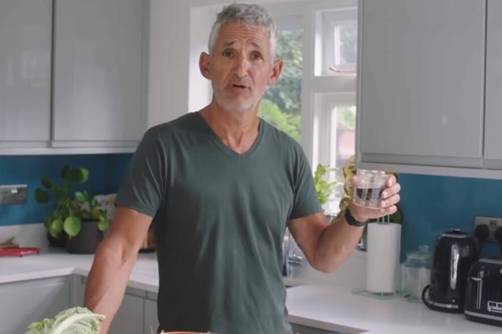 DOKTOR TVRDI DA SE ZBOG OVOG DORUČKA UGOJIO 10 KILOGRAMA: Srbi upozoreni, PRESTANITE da JEDETE ovo svakog dana