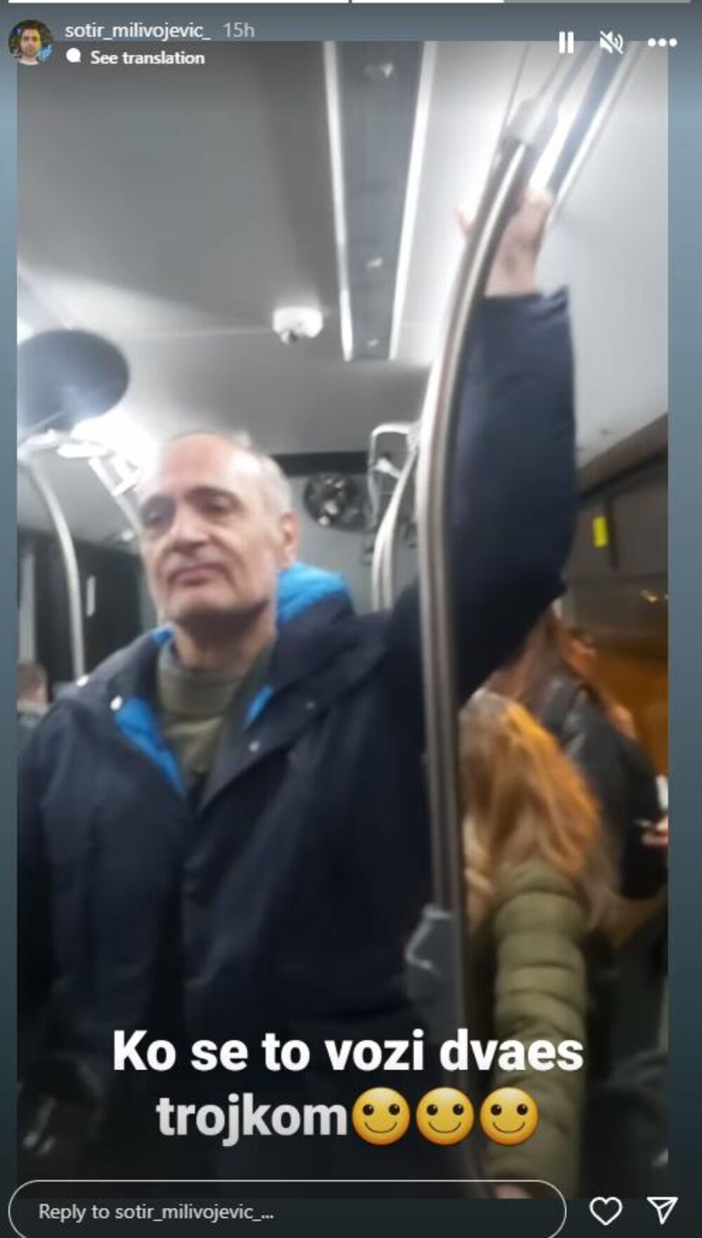 Aca Ilić se vozi gradskim prevozom