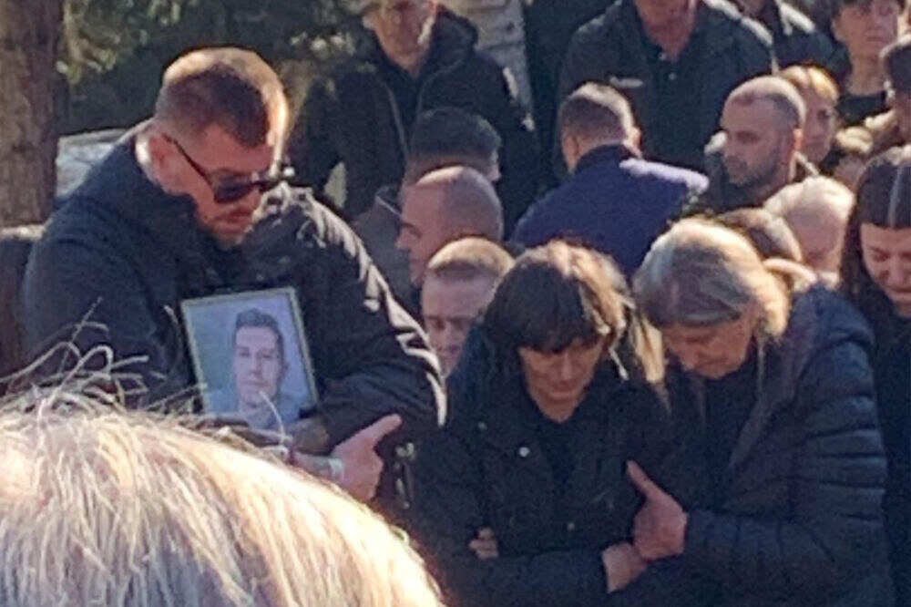 Sahranjen Janjušev brat Mihailo