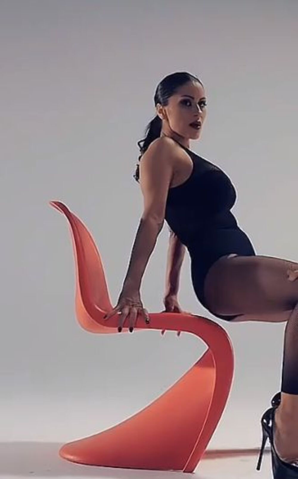 Vrelo izdanje Mine Kostić