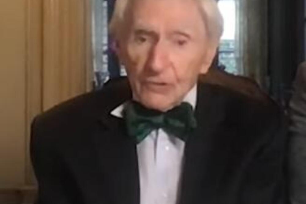 NAJSTARIJI DOKTOR NA SVETU OTKRIO TAJNU DUGOVEČNOSTI: U 101. godini i dalje LEČI PACIJENTE - bitno je OVO pravilo