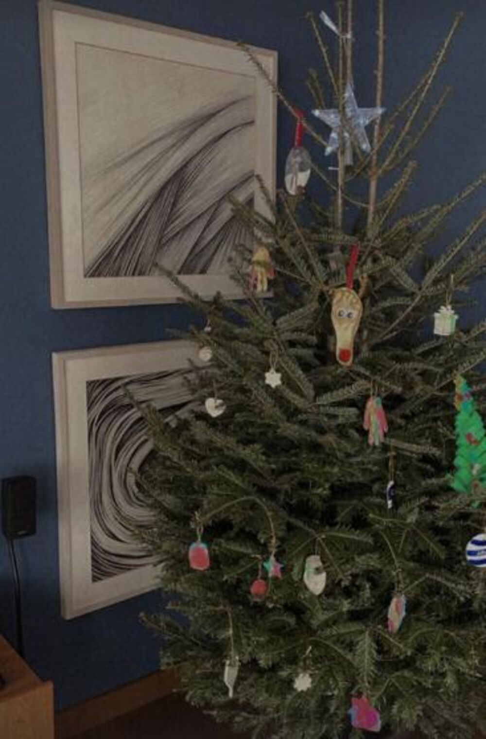 Ukrasi su od kartona 