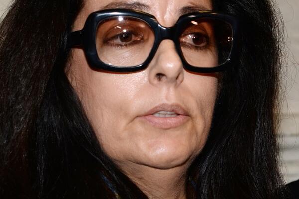 OVO JE NAJBOGATIJA ŽENA MILIJARDER NA SVETU: Kad čujete koliko je TEŠKA PAŠĆETE U NESVEST, nasledila PRAVU IMPERIJU