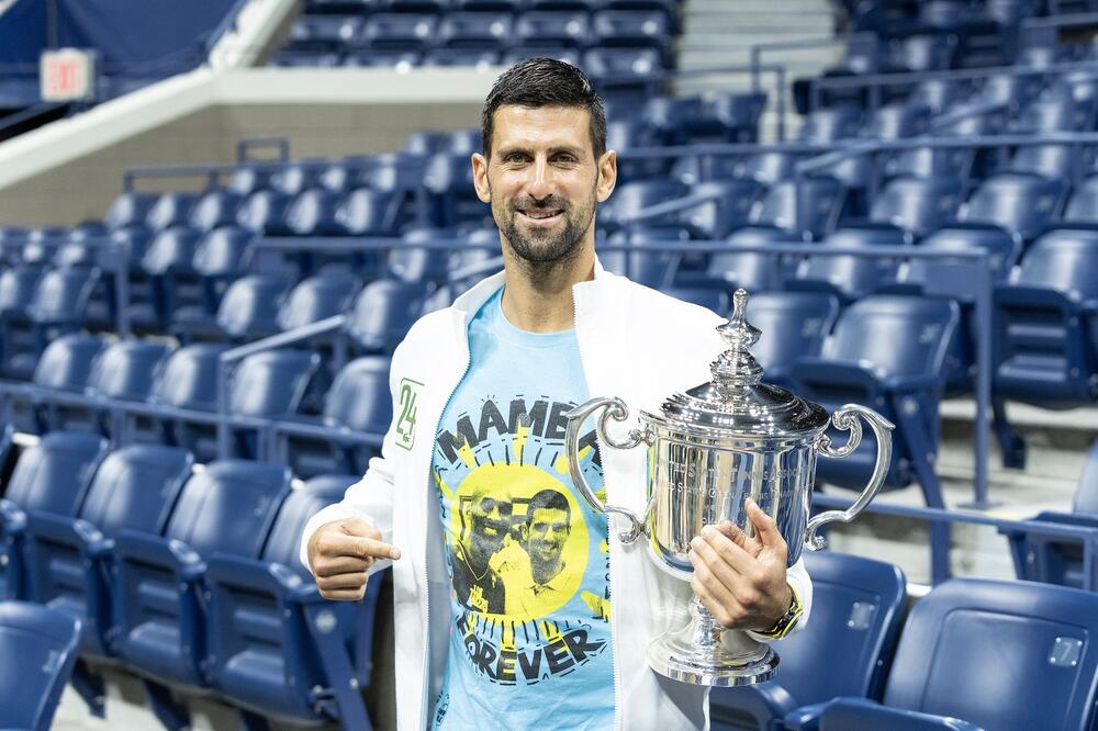 "RAZMIŠLJAO SAM DA NAPUSTIM TENIS, KOBI ME JE OHRABRIO!" Novak se setio reči legendarnog Brajanta