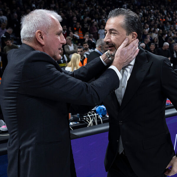 Anadolu Efes spremio bombu na klupi umesto Igora Kokoškova!