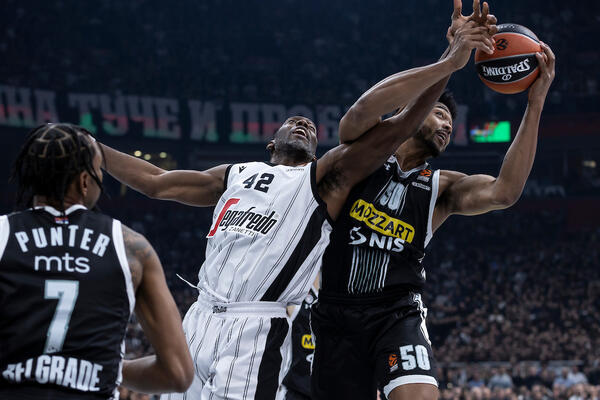 PARTIZAN NIJE ISKORISTIO "POKLONE" VIRTUSA! Kaminski promašio trojku za pobedu (VIDEO/FOTO)