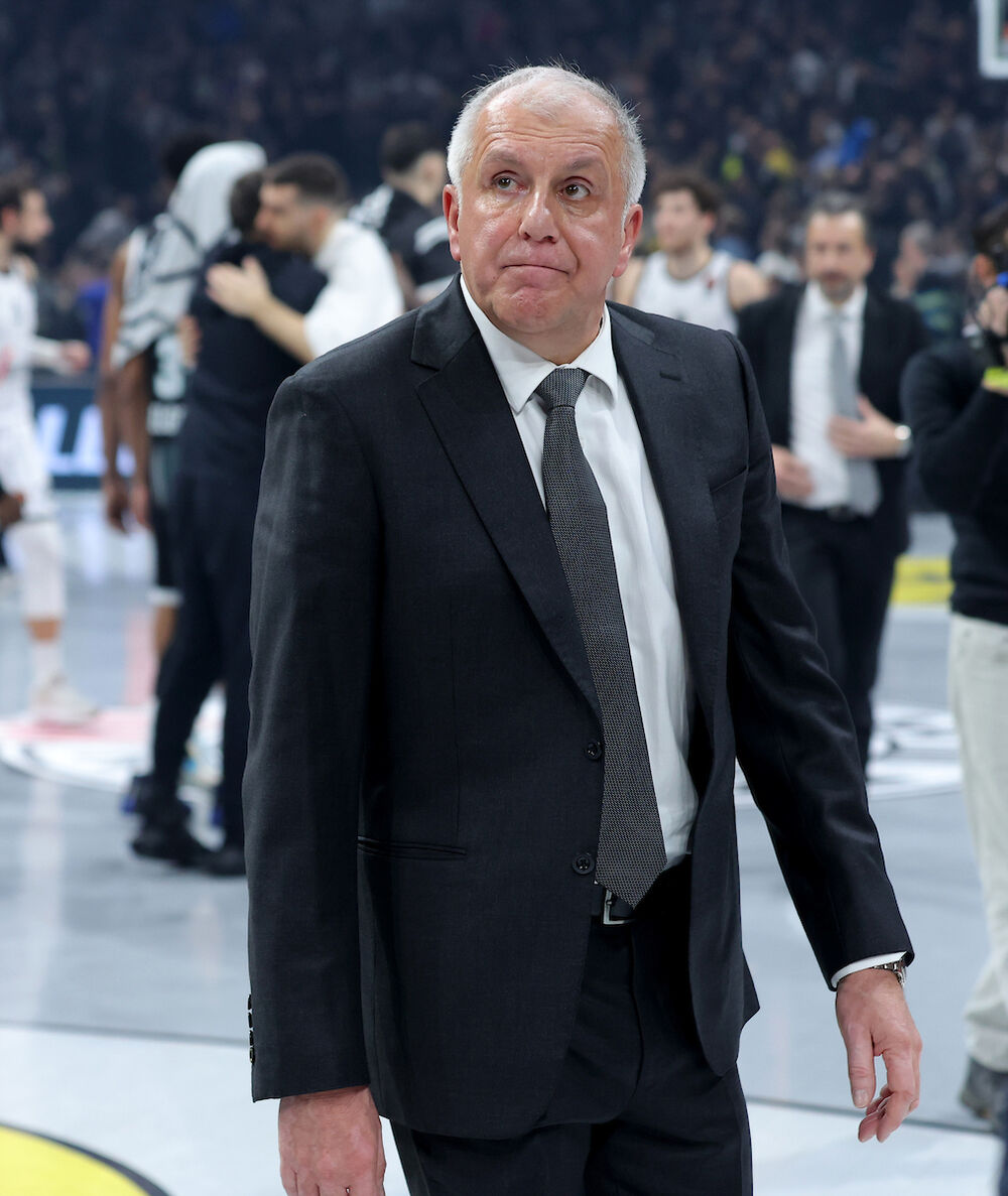 Željko Obradović na utakmici Partizana i Virtusa iz Bolonje