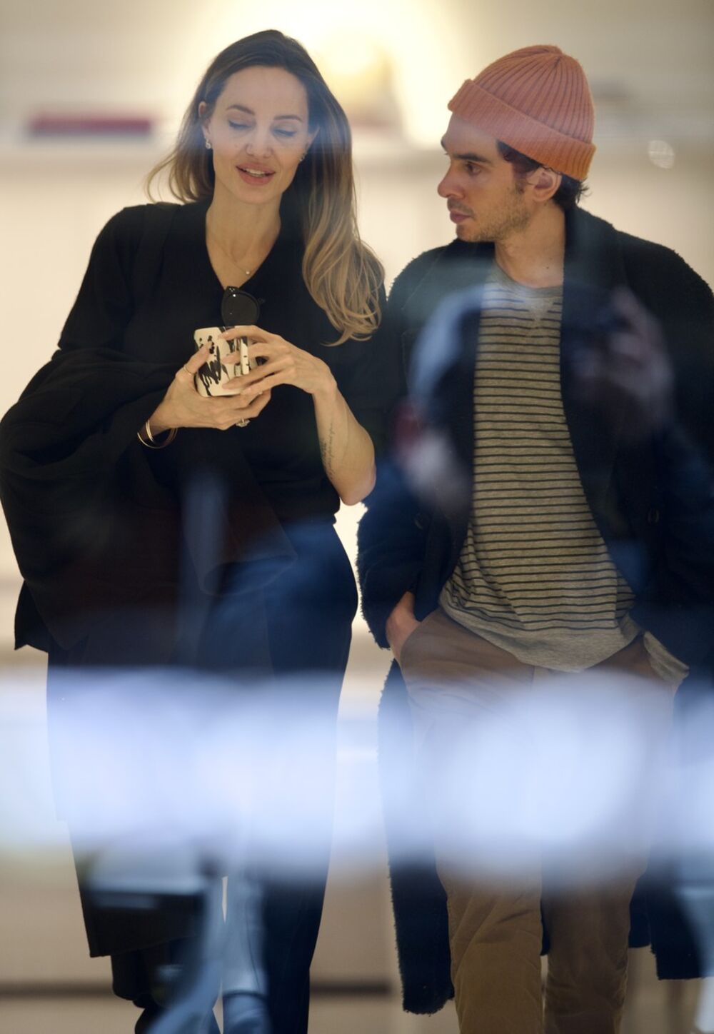 Anđelina Džoli sa novim dečkom?