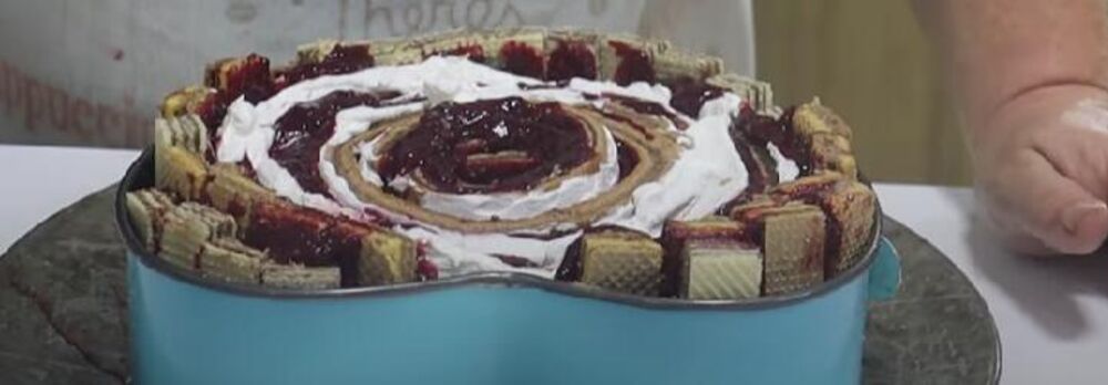 Priprema novogodišnje torte