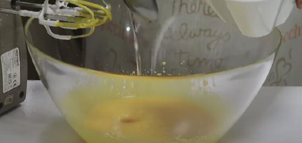 Priprema kore za novogodišnju tortu