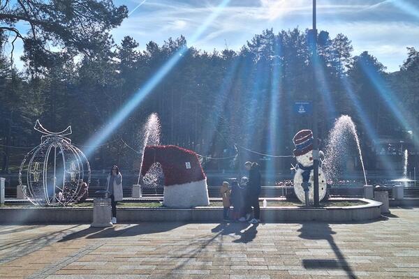 SKORO SVI SMEŠTAJNI KAPACITETI SU POPUNJENI NA OVOJ SRPSKOJ PLANINI: Sve je SPREMNO za NOVOGODIŠNJU EUFORIJU (FOTO)