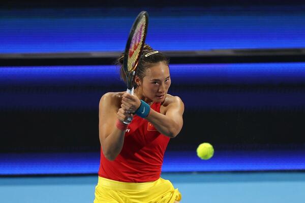 KINESKINJA ĆE SE BORITI ZA TROFEJ U MELBURNU! U dva seta SAVLADALA Jastremsku!