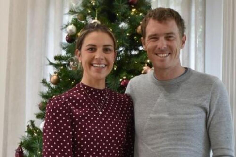 JEZIVO! Poznati sportista objavio srećnu fotografiju sa suprugom, pa je onda usmrtio... (FOTO)