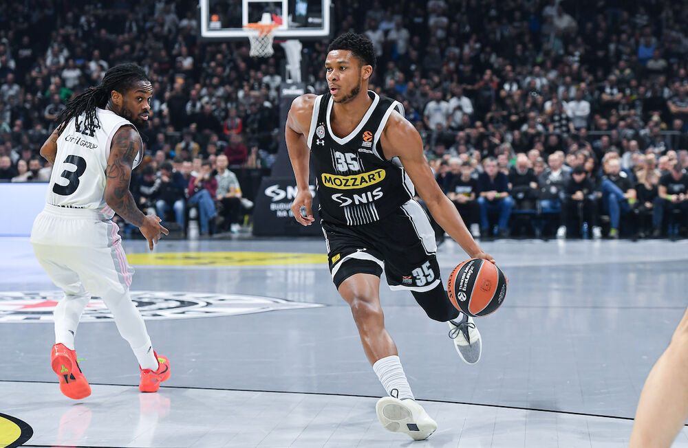 Pi-Džej Dozijer, Pi-Džej Doužer