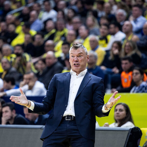 Šarasov Fenerbahče bez NBA pojačanja protiv Crvene zvezde!