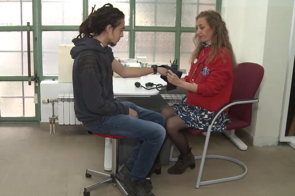 DOKTORKA VESNA JE JEDNE NOĆI RUDARIMA PROMENILA ŽIVOT: Ona je HEROJ Bora, kolege imaju samo REČI HVALE! (VIDEO)