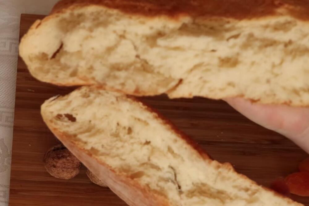 JEDNOSTAVNA BOŽIĆNA ČESNICA KAKVA SE SPREMALA 90-IH U SRBIJI: Prave domaćice samo ovakvu prave - mekana i izdašna