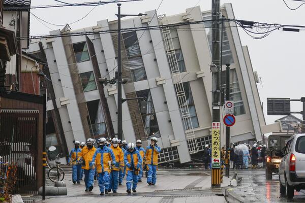 BROJ NASTRADALIH U STRAVIČNOM ZEMLJOTRESU U JAPANU PONOVO PORASTAO: Ističe ključnih 72 sata, vreme ISTIČE!
