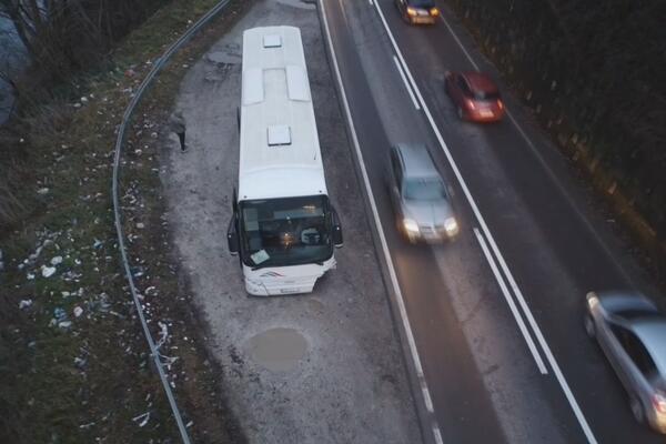 EVO U KAKVOM JE STANJU DEVOJKA KOJA JE POVREĐENA U TEŠKOJ NESREĆI KOD PAKOVRAĆE! Mladić (18) izgubio ŽIVOT