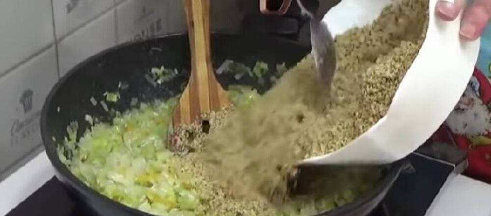 Dinstanje praziluka, luka i oraha