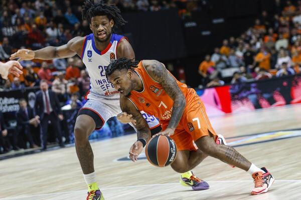 VALENSIJA SRUŠILA EFES I STIGLA SKOR PARTIZANA: Peti poraz Turaka zaredom!