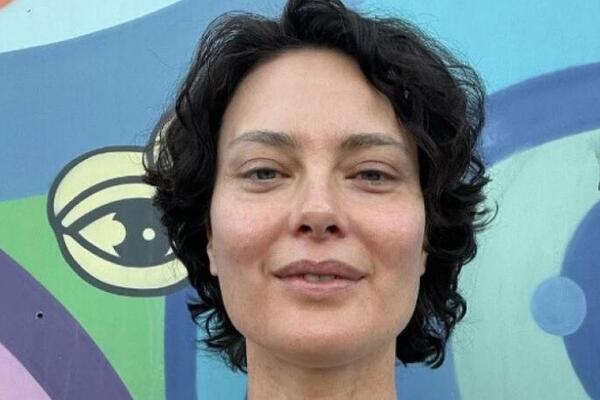 BILA JE ĐANIJEVA MILJENICA, PA JE BOLEST PRIKOVALA ZA KREVET: Završila u INVALIDSKIM KOLICIMA, zaboravljena OD SVIH