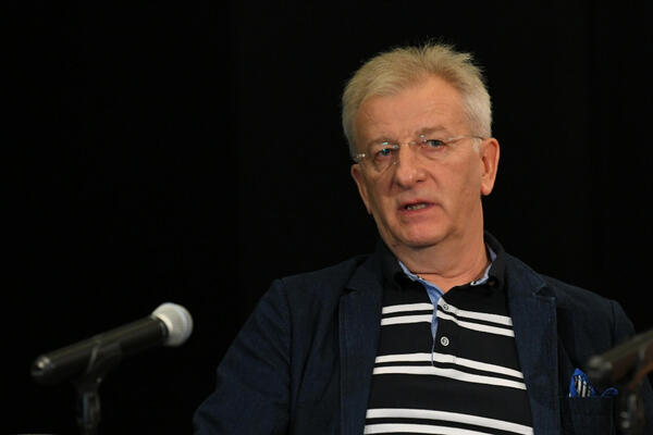 Da li znate ko su deca Branimira Brstine? Njegovog sina zna cela zemlja, a ćerka mu je veoma uspešna u ovom poslu