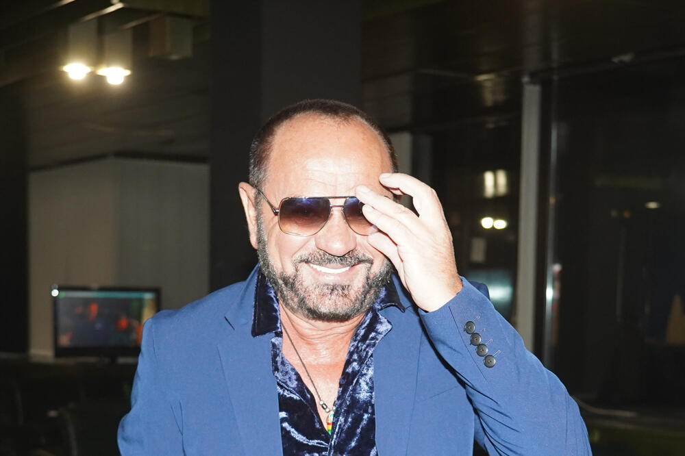 Za pola veka karijere stekao pravo bogatstvo: Ima silne nekretnine, a kuća na ovoj destinaciji je san snova