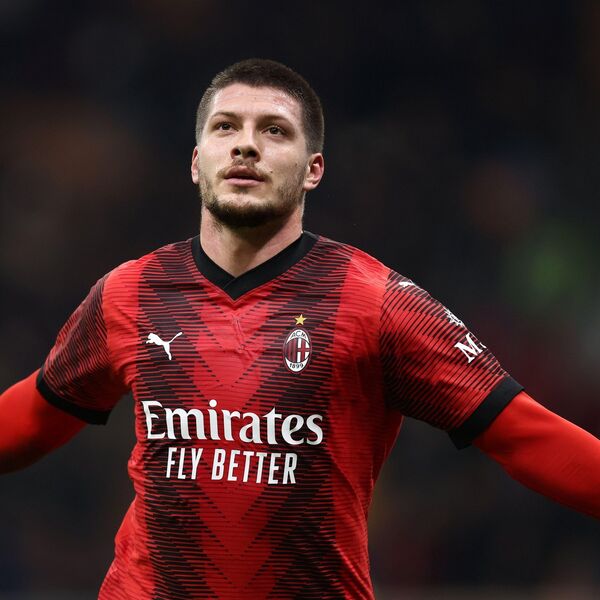 NI MILAN, NI SAUDIJSKA ARABIJA! Jović potpisuje za šestostrukog uzastopnog šampiona? (FOTO)