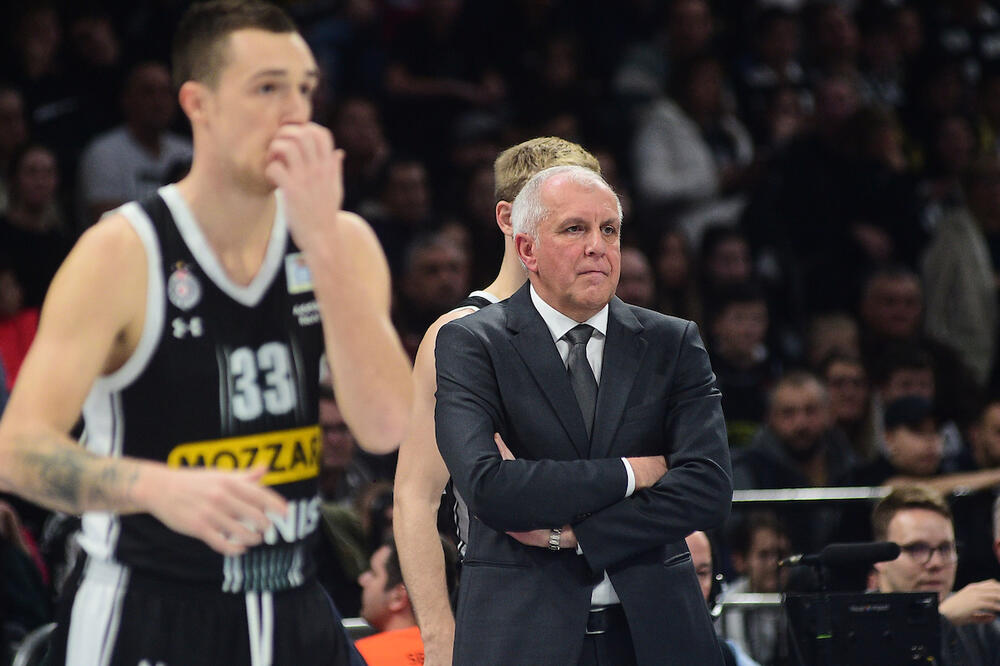 "ŽELJKO JE LUDI GENIJE, NJEGOVE AKCIJE IZ 2006. SU SADA U NBA LIGI!" Legenda Panatinaikosa oduševljena Obradovićem