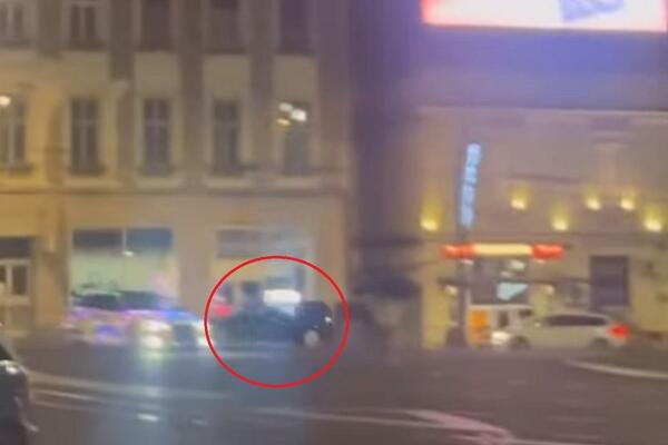 BAHATI VOZAČ RAZBESNEO SRBIJU NOĆ PRED BOŽIĆ, GLEDAJTE ŠTA JE RADIO NA SLAVIJI: Neko je mogao da POGINE! (VIDEO)