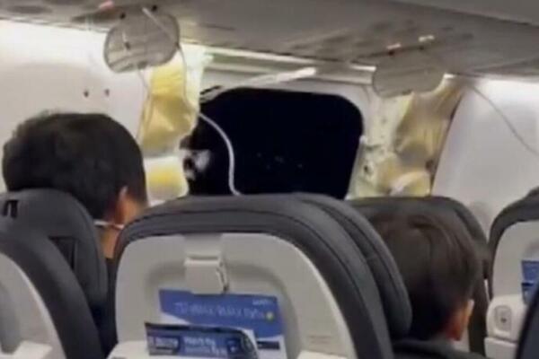 Užas na letu: Putnicima počela da curi krv iz nosa i ušiju, avion morao hitno da sleti!