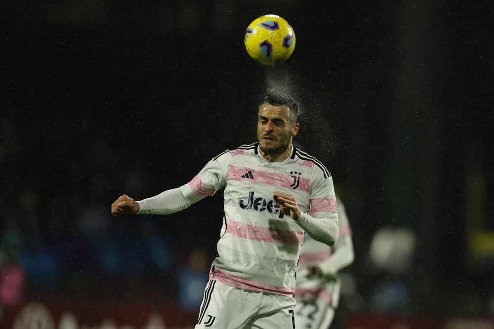 Filip Kostić na utakmici Salernitane i Juventusa
