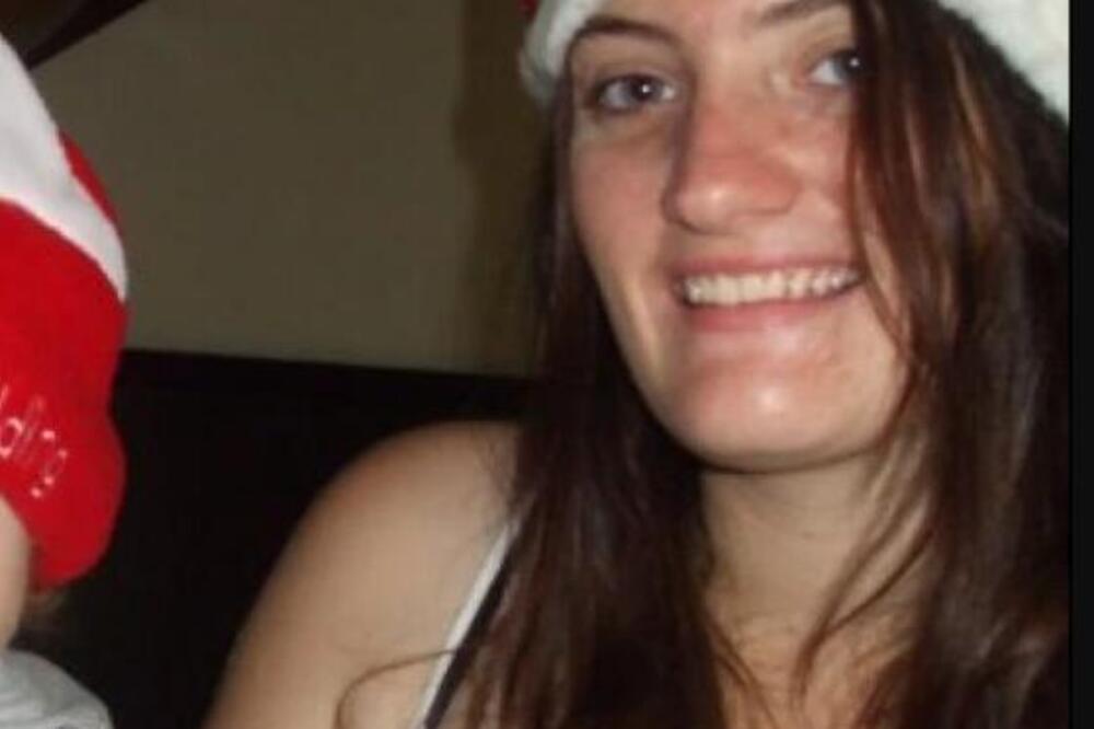 MAJKA ČETVORO DECE UMRLA NA BOŽIĆ JER JE IMALA OVAJ ZDRAVSTVENI PROBLEM: Otišla da LEGNE i nije se BUDILA, TUGA